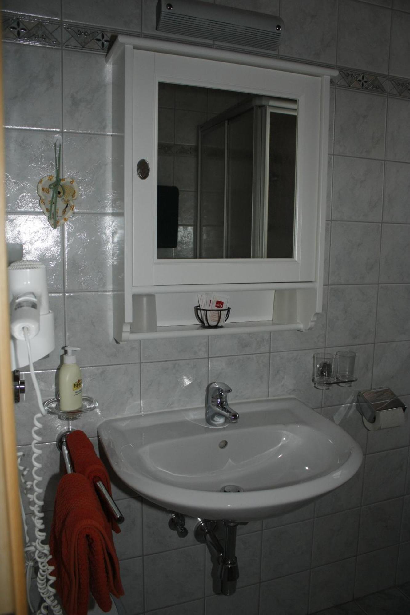 Apart Ebene